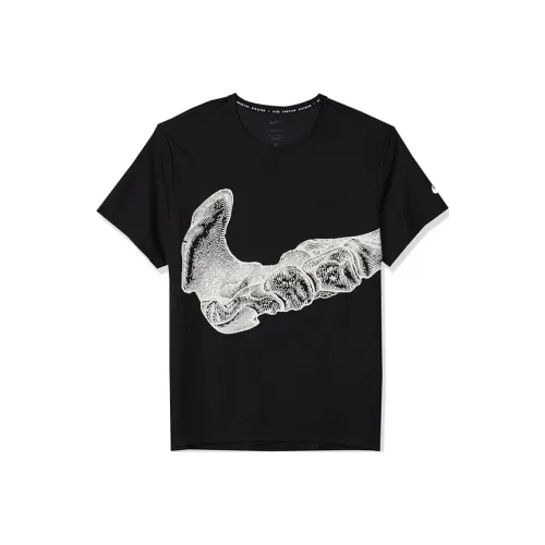 Nike Мужские черные футболки