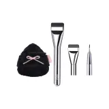 Тональная основа, кисть (серебряная трубочка) + бабочка, искусственный мех, пудра, губка *1