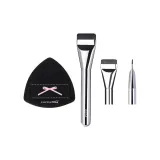 Тональная основа, кисть (серебряная трубочка) + бабочка, основа, пудра, губка *1