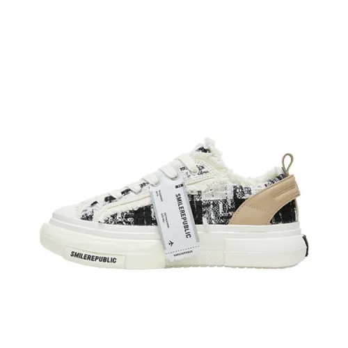 SMILEREPUBLIC INCEPTION 70s Canvas Shoes Low Top Black/White Unisex  
SMILEREPUBLIC INCEPTION 70s Кеды Низкие Черные/Белые Унисекс
