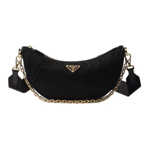 PRADA RE Нейлон Переработанный нейлон Полумесяц Сумка Сумка через плечо Женская Черная