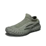 Армейский зеленый