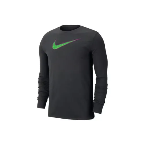 Nike Prickly Груша T Рубашка Мужская Черная