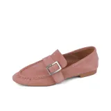 Розовый цвет пиона