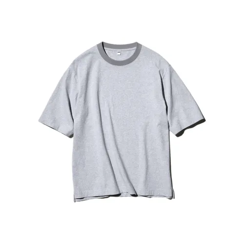 UNIQLO Небесно-серый Унисекс Футболка