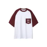 Красный кленовый лист