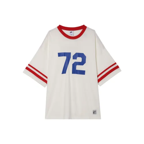 Nike T-рубашка мужская цвет парус университетский красный парус цвет холста