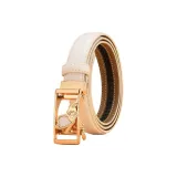 Бабочка белого цвета