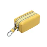 Светло-желтый