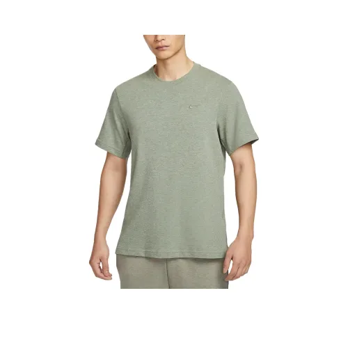 nike Dri Fit Primary T Рубашка Мужская Светлый Армейский Зеленый Toning Светлый Армейский Зеленый