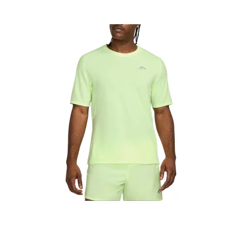 Nike Clothing Зеленый Мужской T-Рубашки