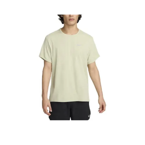 Nike Бег Т-Рубашка Мужская Оливковая
