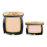 Комплект из двух частей: Светочувствительный бесшовный крем для лица #801 7,5 г + мягкая пряжа для румян #806 3,5 г