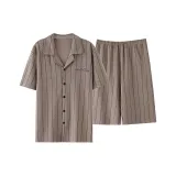 Светлый кофейный, полосы