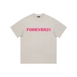 Светлый бежево-абрикосовый.