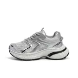 Серебристо-серый