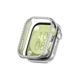 Серебряный [украшенный горным хрусталем вырезанный чехол]