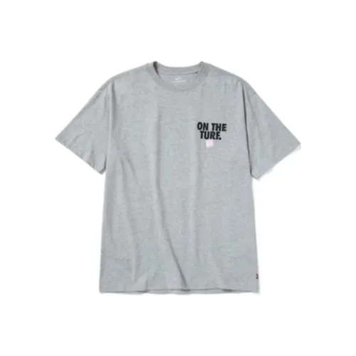 nike x Raised On The Шипы T Рубашка Мужская Серого цвета