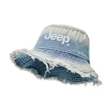 Светло-голубой белый