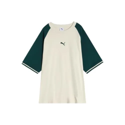 PUMA WARDROBE ESS Oversized Logo Tee T-Shirt Унисекс Зеленый