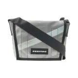 Серый и Белый