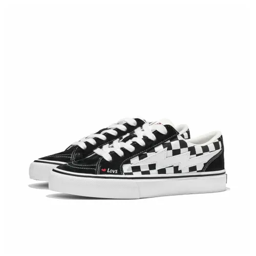 SHUMO Slip-resistant Abrasion-resistant Lightweight Breathable Low-top Skateboarding Shoes Unisex Black White Checkered