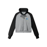 Женский укороченный мусс серого цвета