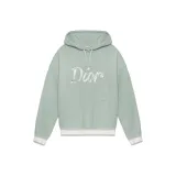 Светло-зеленый