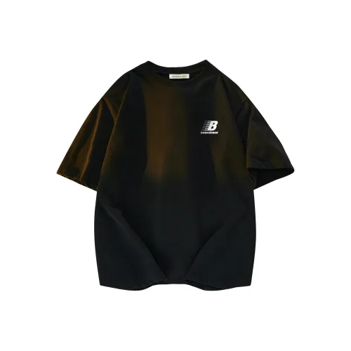 Budding Bear T-Shirt Унисекс Черный