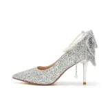 Серебристый