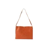 Оранжево-коричневый