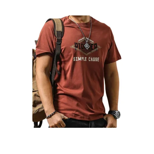 Seasonal Words T-Shirt Мужской Rusty Red