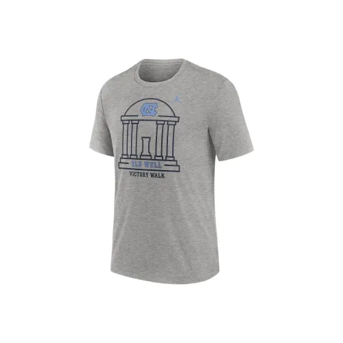 Джордан Северная Каролина Tar Heels Local Campus Time Honored T Рубашка Мужская Темно-Серый