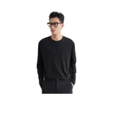 Чёрный, круглый вырез