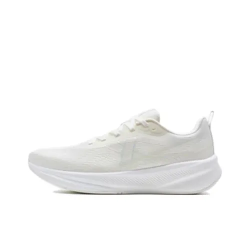 XTEP Беговые кроссовки Low Top Белые Женские