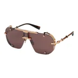 Коричневый