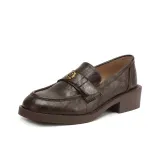 Коричневый