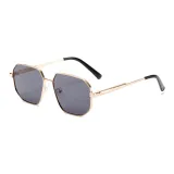 Золотая оправа с серыми линзами B06