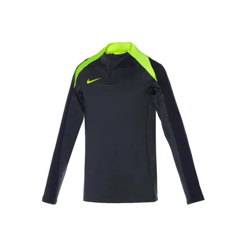 Nike Мужские черные футболки