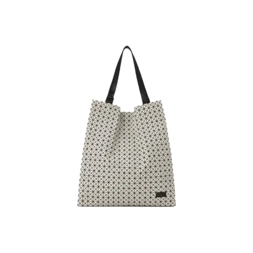 ISSEY MIYAKE Клатчи Мужской