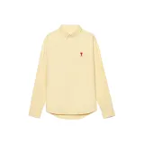 Светло-желтый