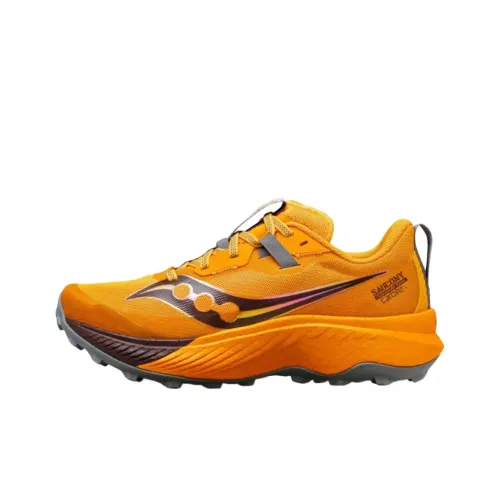 Saucony ENDORPHIN EDGE Беговые кроссовки Низкий Топ Желтый Женские
