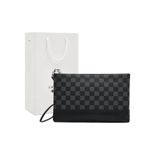 Old Man's Head Клатч из крупнозернистой текстуры коровьей кожи стандартный мужской черный