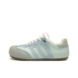 Светло-голубой