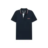 Розовый текст на морском синем фоне