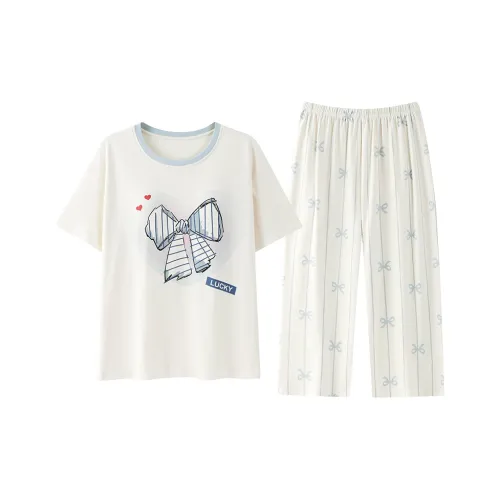 Qiao Ni Tong Пижамный комплект Женский Цвет на изображении