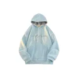 Светло-голубой