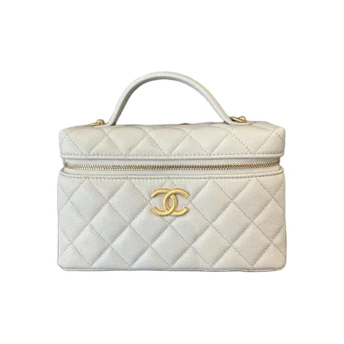 CHANEL Блестящая с рельефным узором телячья кожа сумка через плечо сумка Women's White