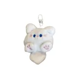 Белый длинный кошка с хвостом ласточки