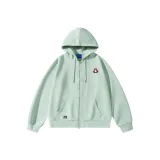 Светло-зеленый